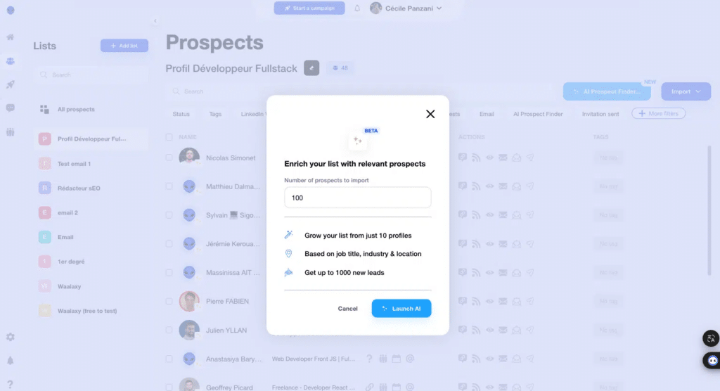 How to find B2B sales on LinkedIn: use Waalaxy's AI Prospect Finder to enrich your lists.