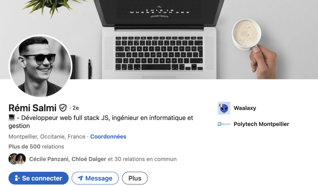 LinkedIn Headline Exemple 6 : pour ingénieur ou développeur.