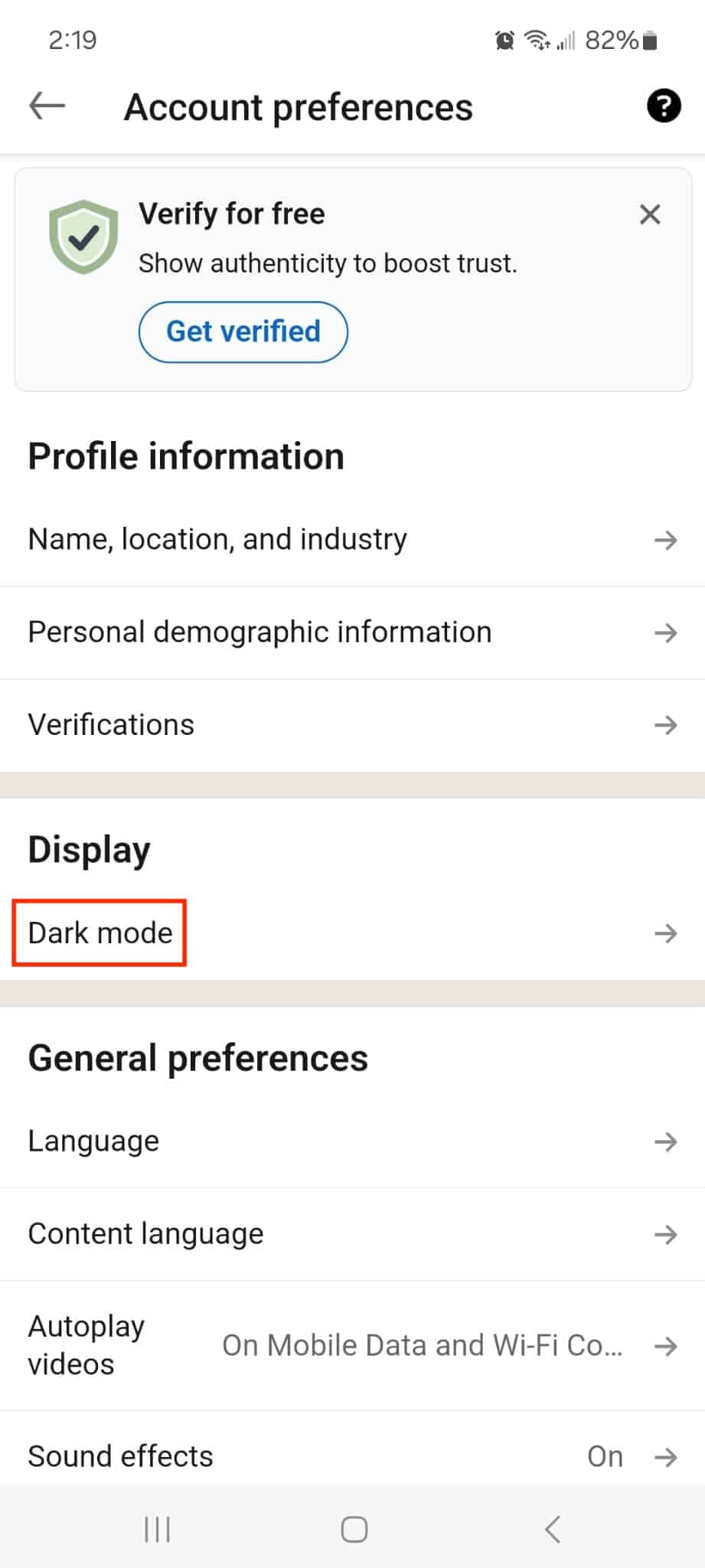 LinkedIn web dark mode